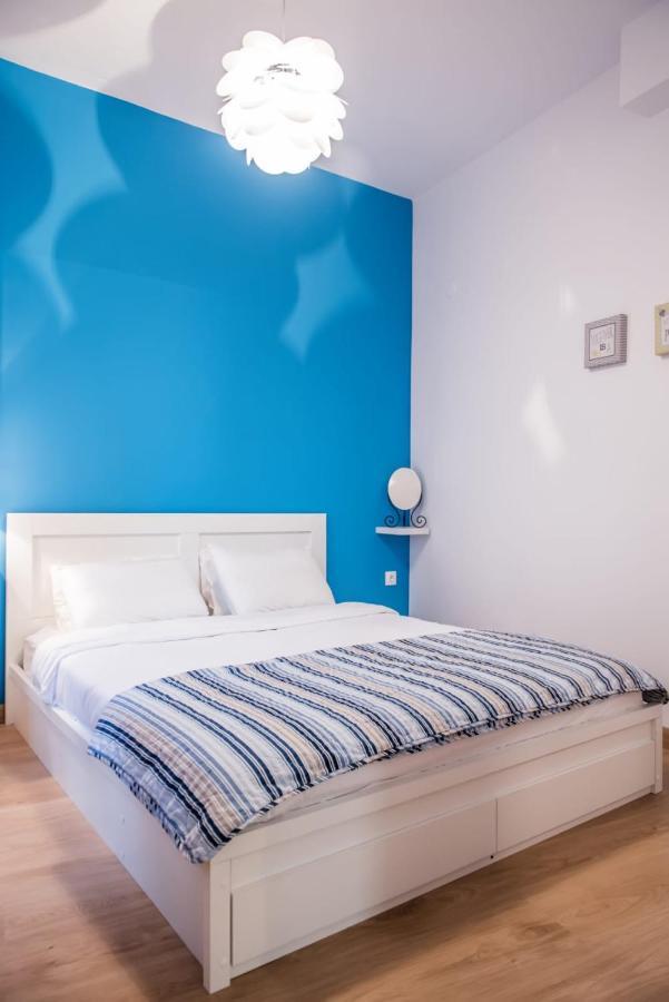 Blue Geranium With Private Backyard Apartment Thessaloníki Ngoại thất bức ảnh
